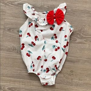🍭3/$23 Cherry Romper 🍒